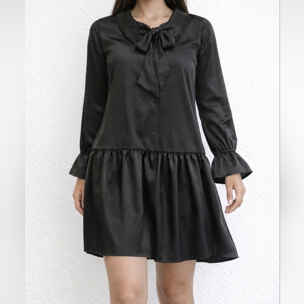 11 Honore Mini‎ Dress Women 18 Black Satin Tie Neck Drop Waist Ruffle Flounce